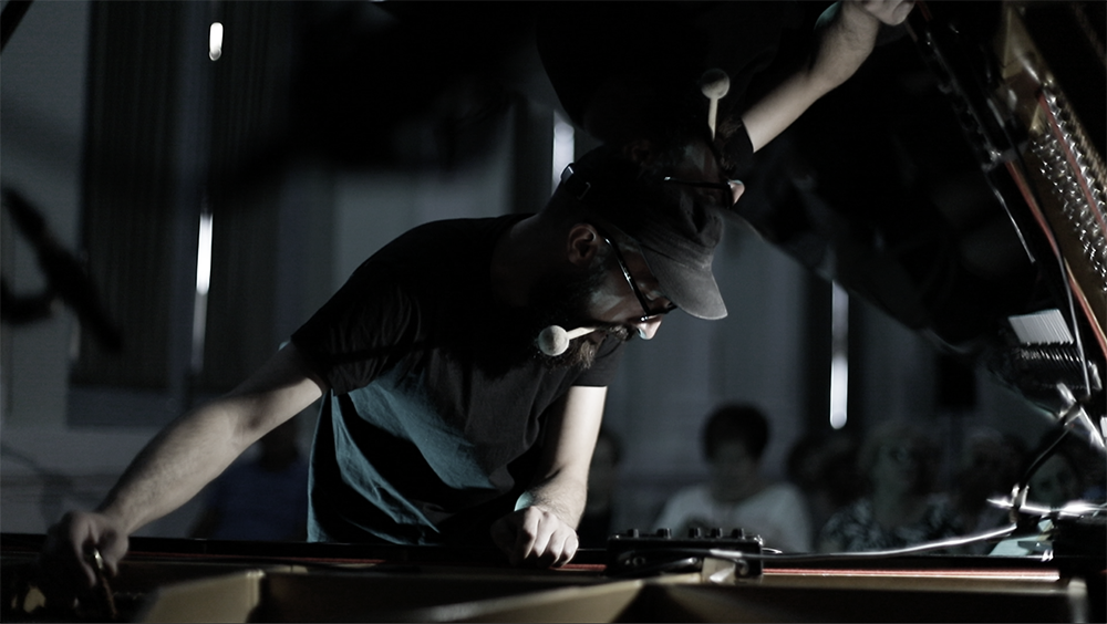 performance en la casa de la cultura de Xàtiva